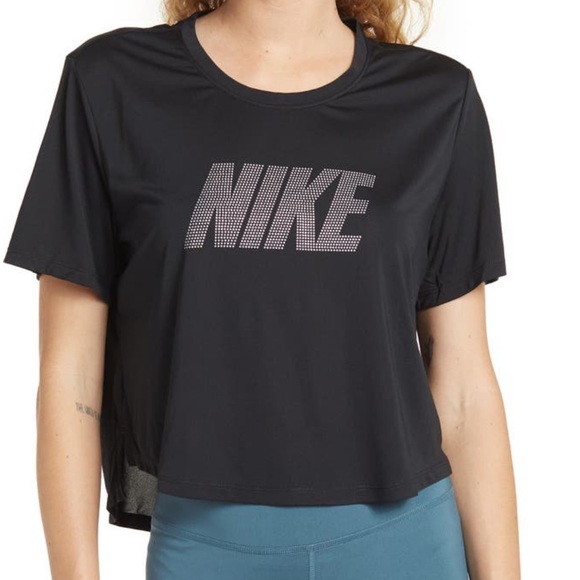 Nike Tops - New w/tags Nike Drifit Crop Women’s size S